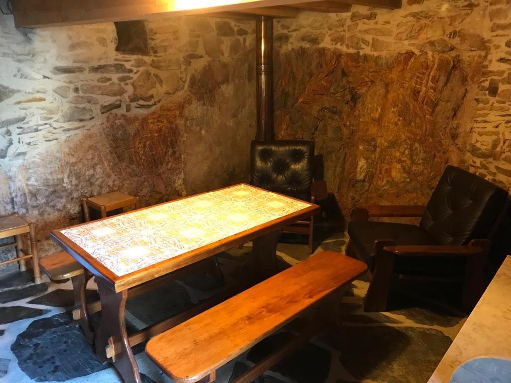 Cha de Alvares Casa Capela - Casas Do Sinhelヴィラ エクステリア 写真